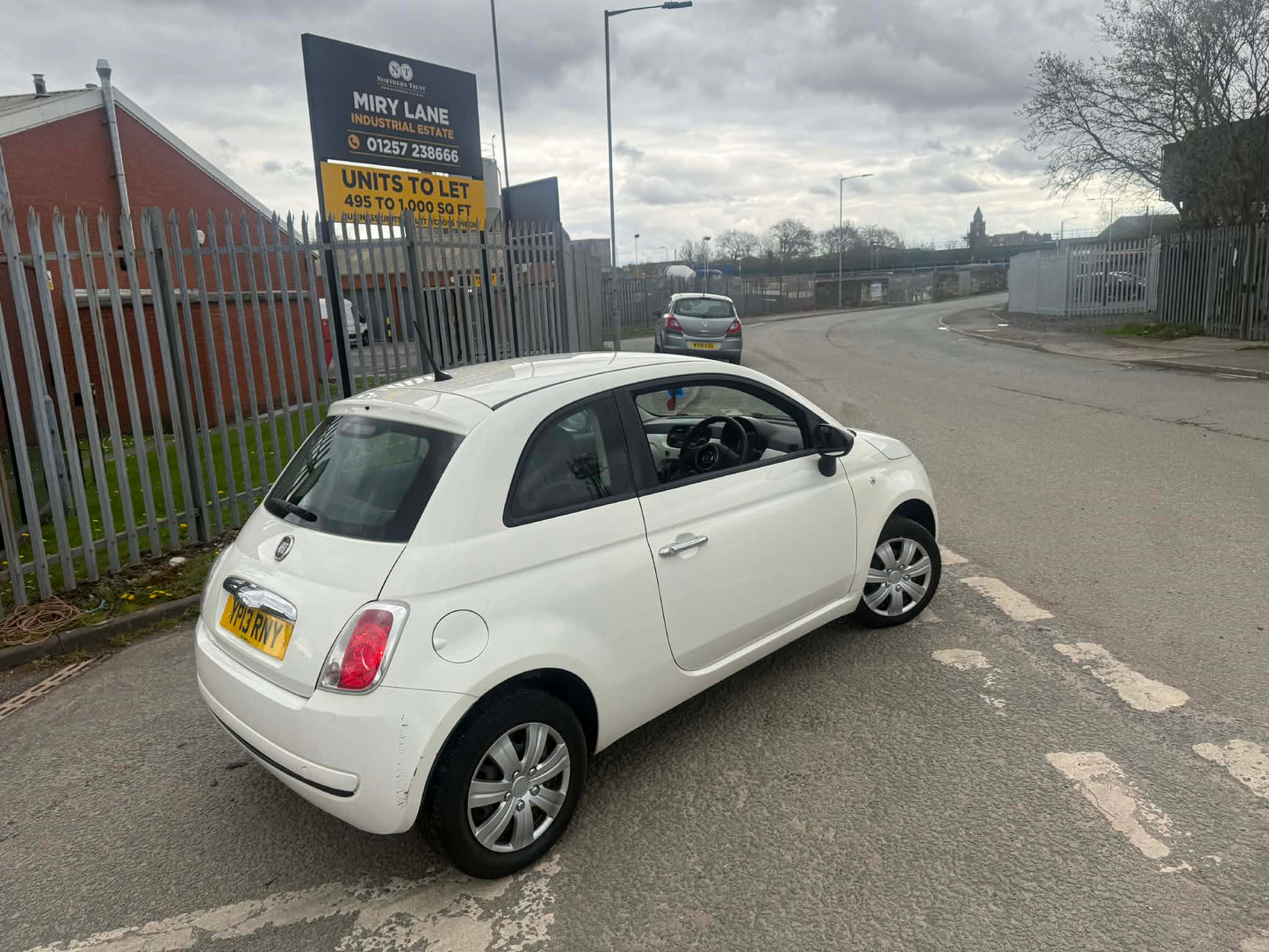 2013 - Fiat 500 Popular RHD