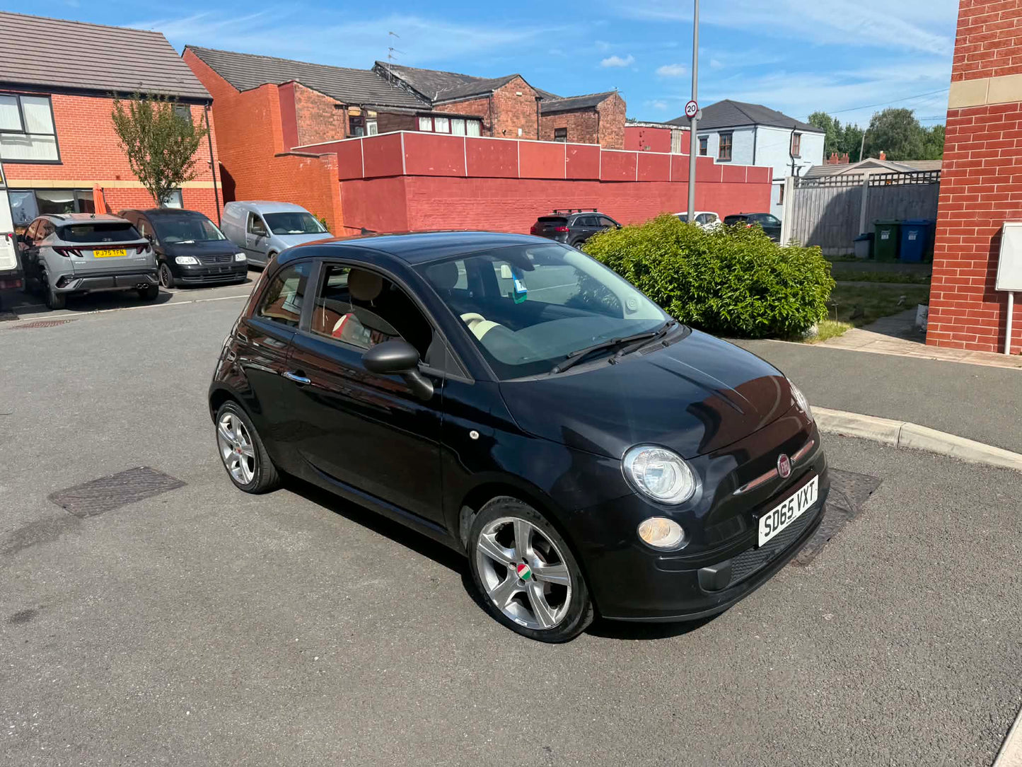 2015-FIAT 500