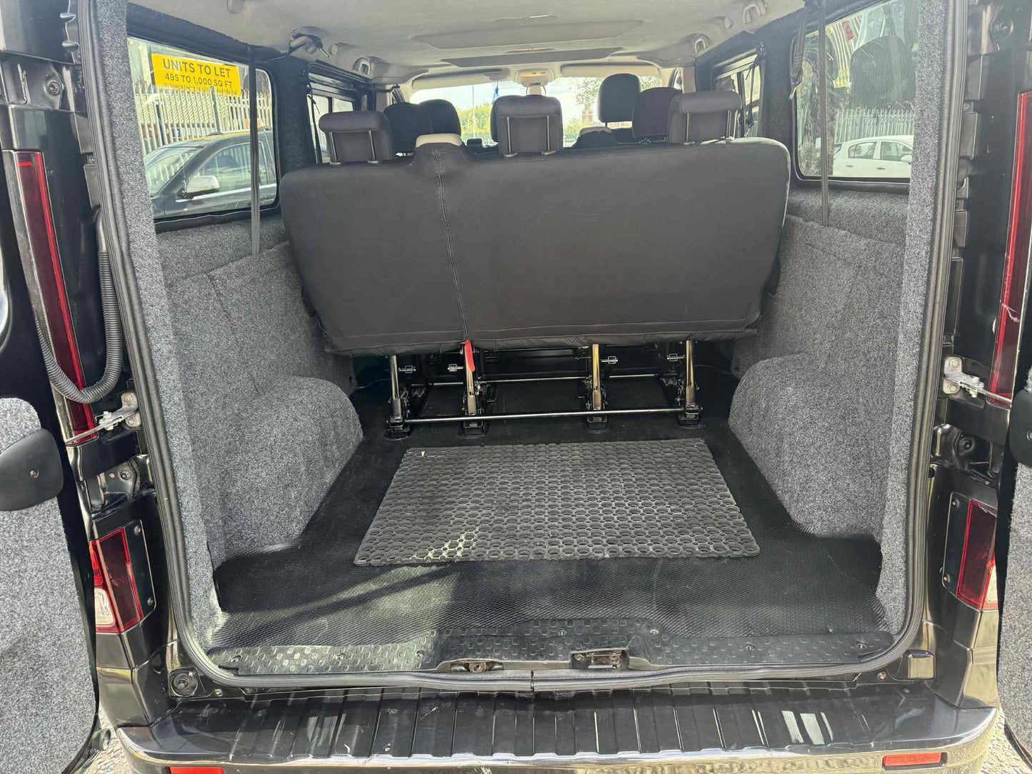 2018 - VAUXHALL VIVARO 9 SESTER BUS