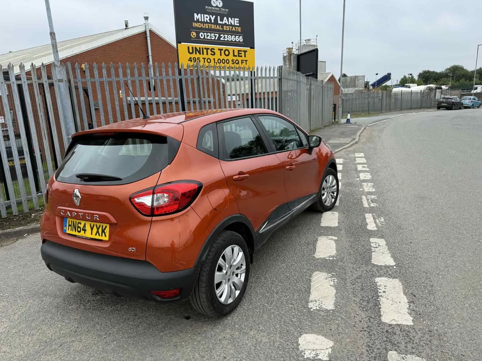 2014 - RENAULT CAPTUR