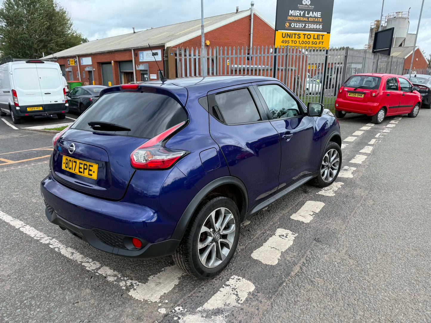 2017-NISSAN JUKE