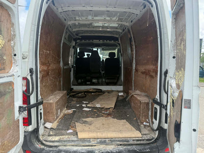 2013 RENAULT MASTER VAN