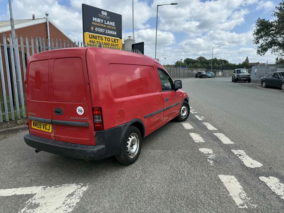 2010 VAUXHALL COMBO