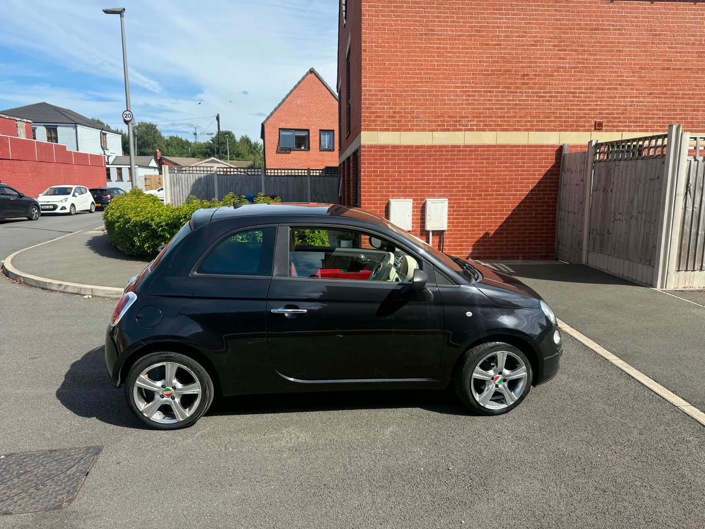 2015-FIAT 500