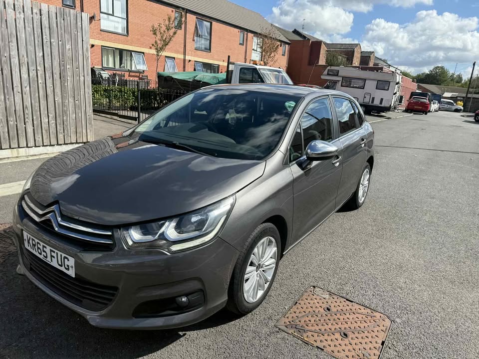 2015 - CITROEN C4