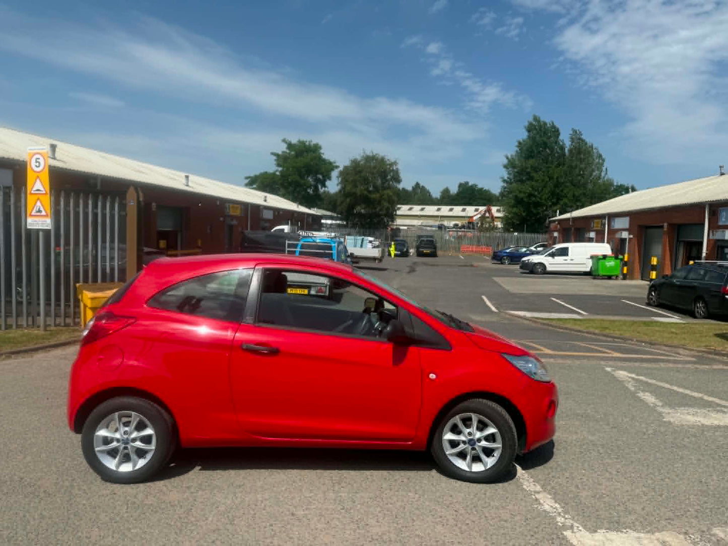 2014- FORD KA