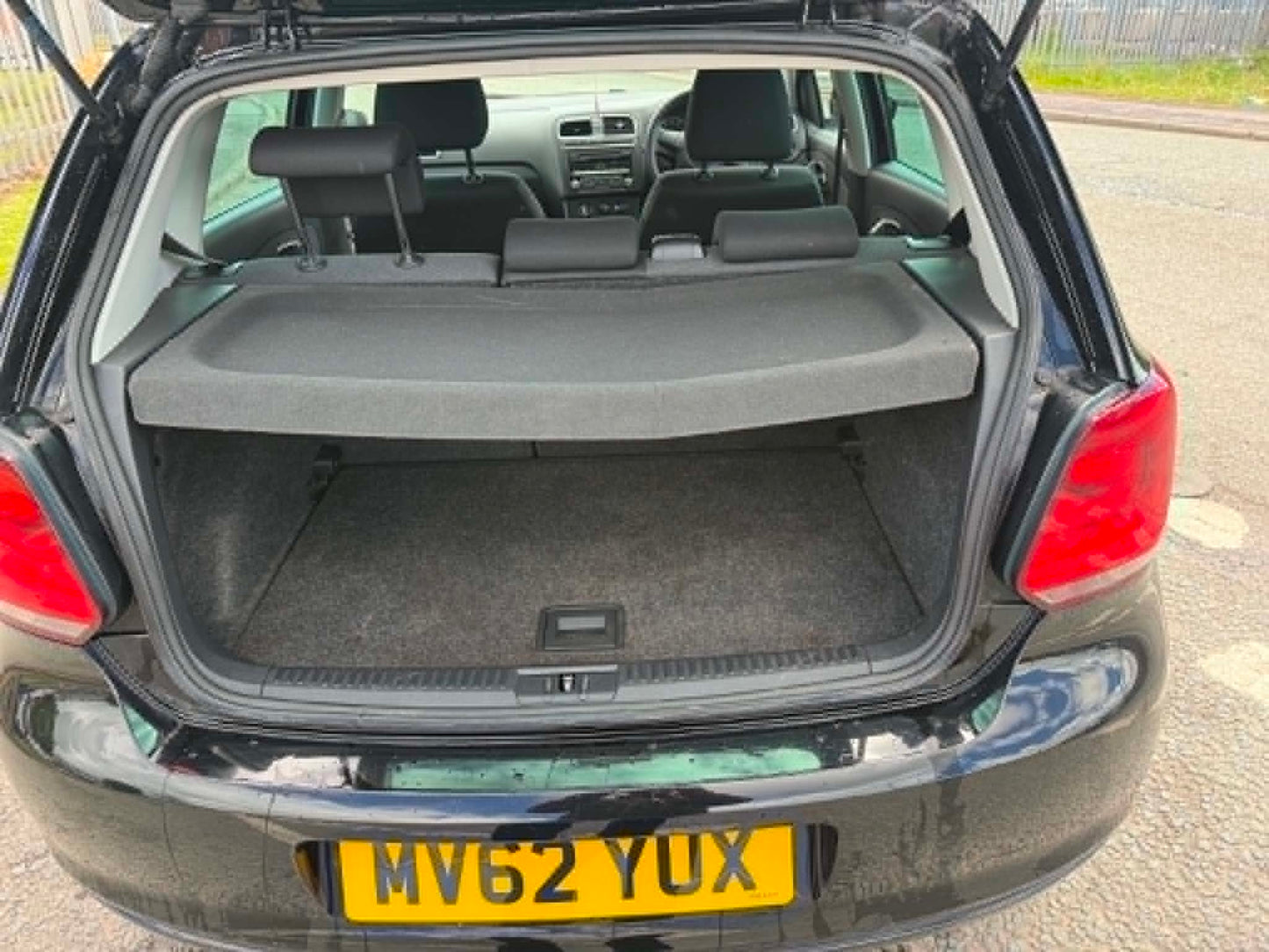 2013- VW POLO