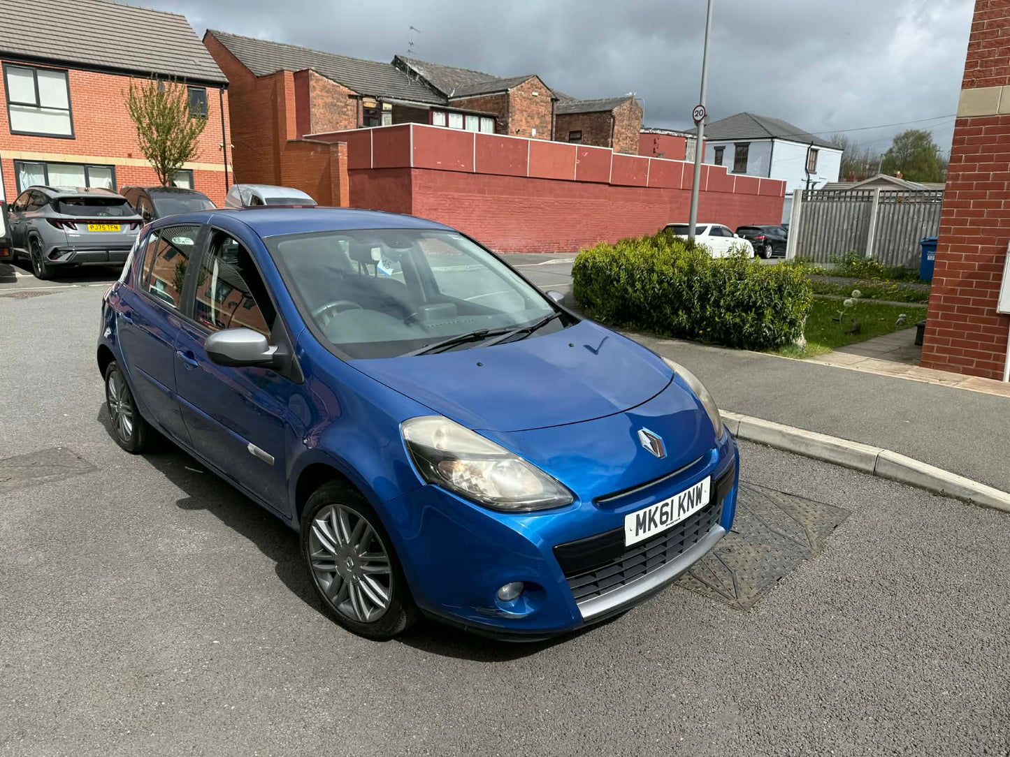 2011- RENAULT CLIO TOMTOM