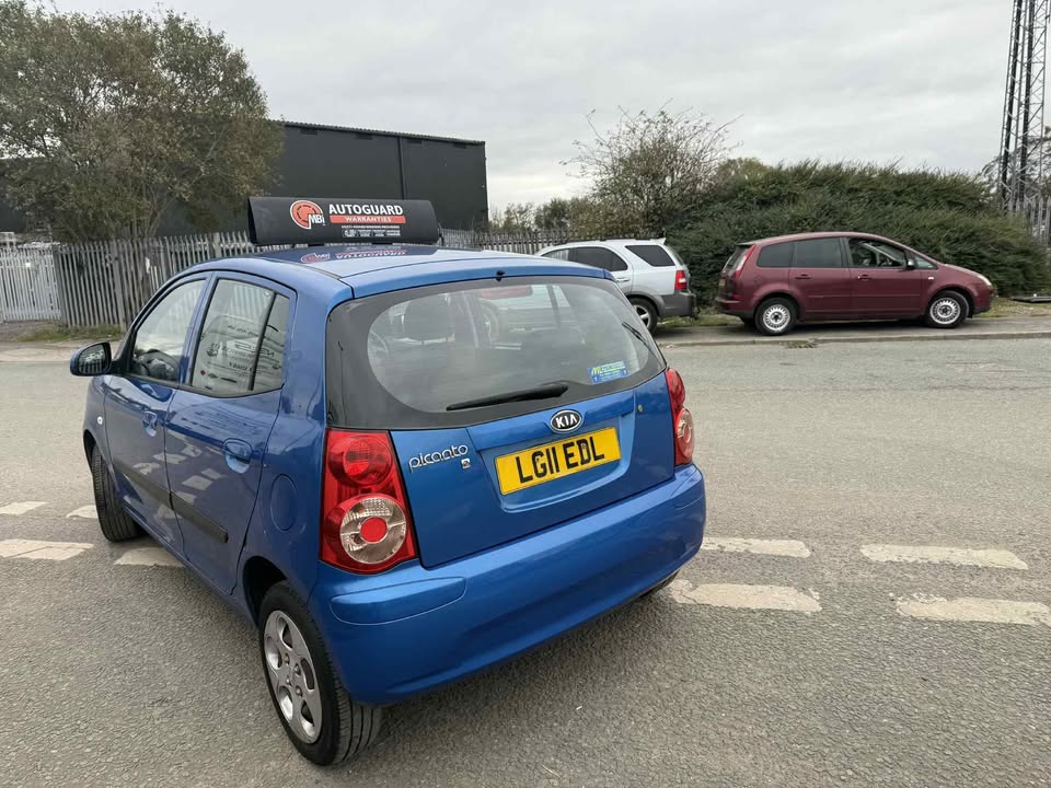 2011 - KIA PICANTO