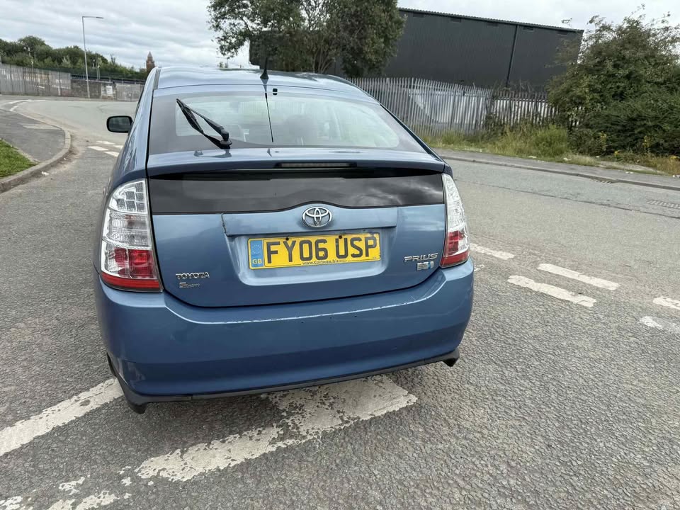 2006 - TOYOTA PRIUS