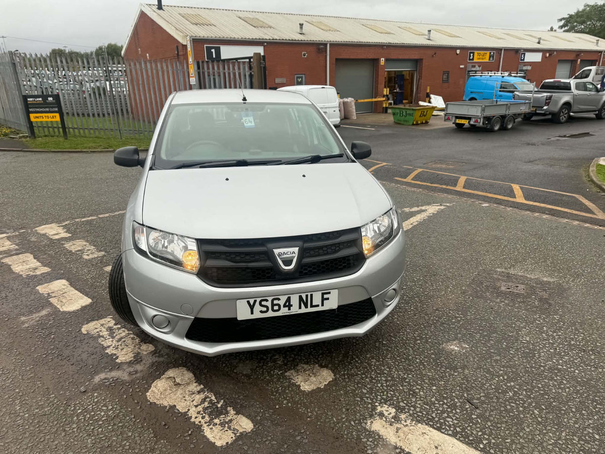 2015-DACIA SANDERO