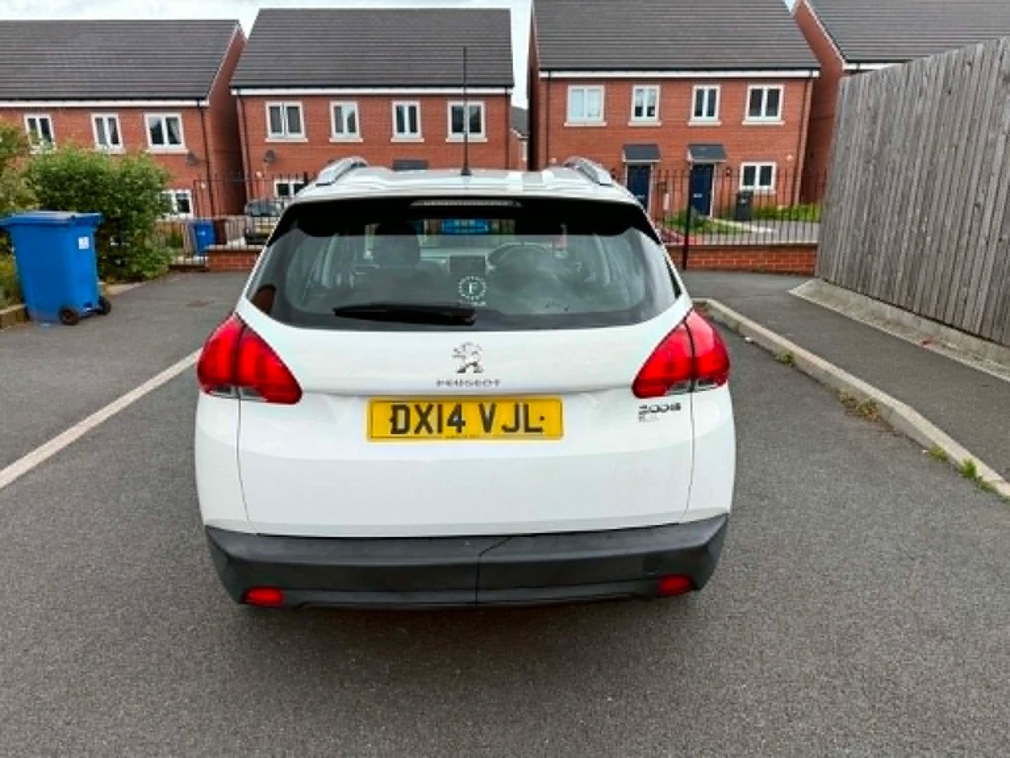 2014-PEUGEOT 2008