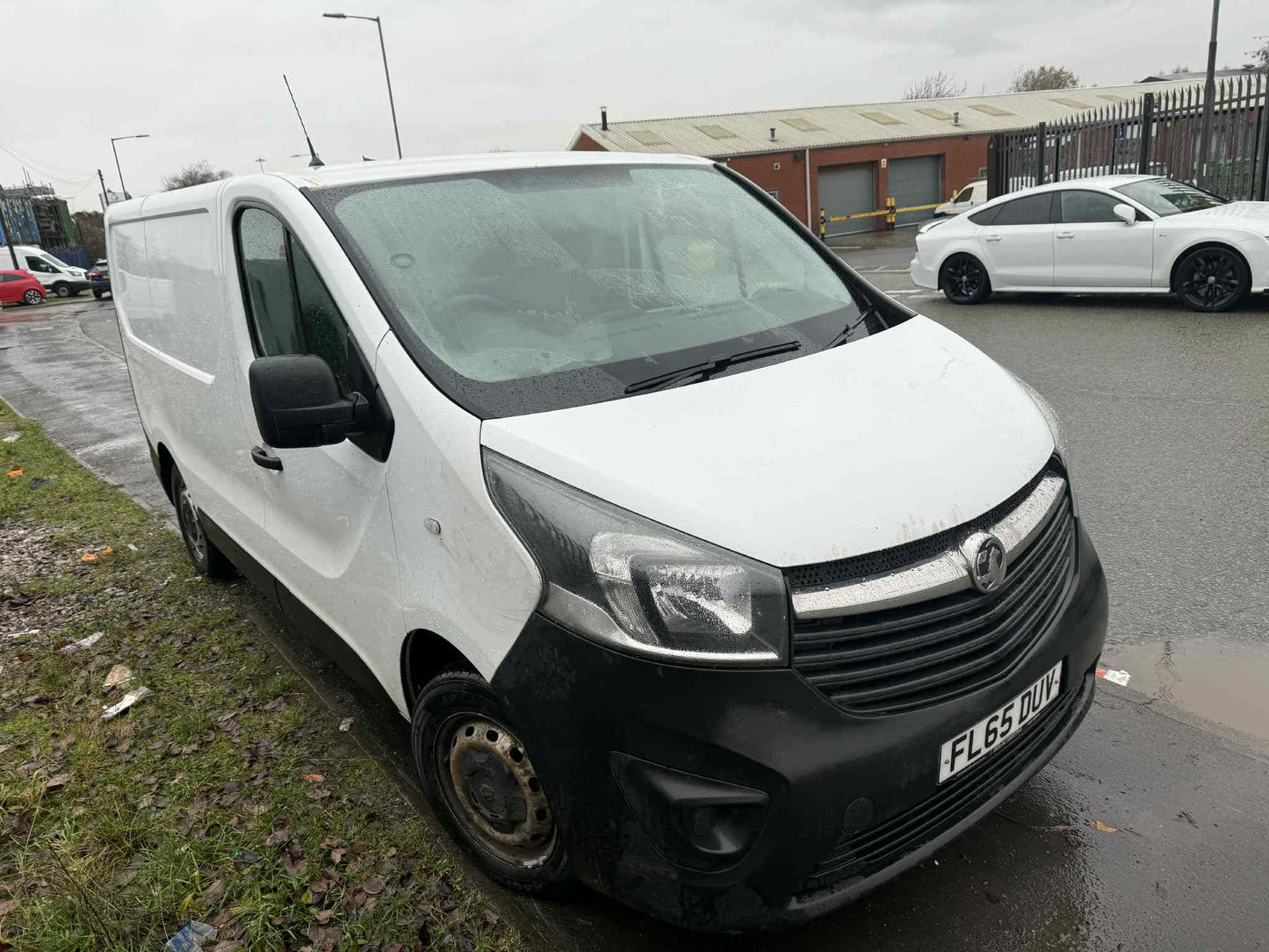 2015 - VAUXHALL VIVARO DIESEL