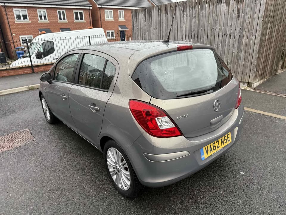 2013 - VAUXHALL CORSA