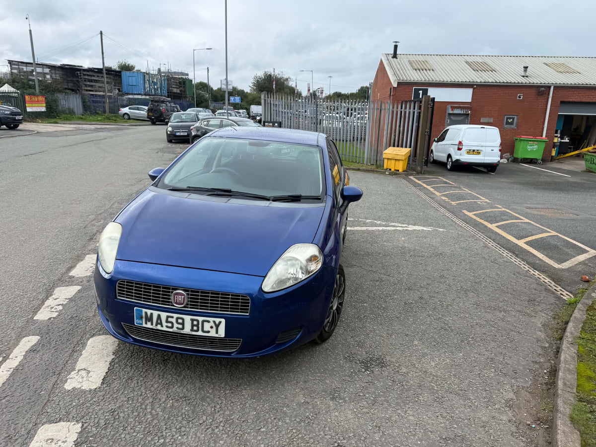 2009-FIAT PUNTO