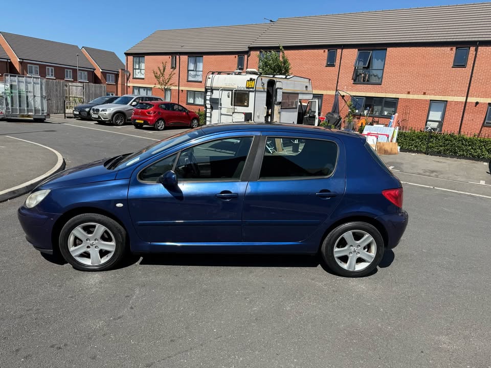 2005 -  PEUGEOT 307