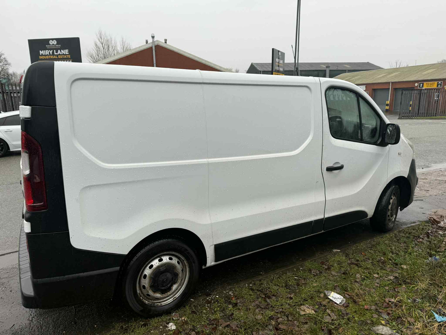 2015 - VAUXHALL VIVARO DIESEL