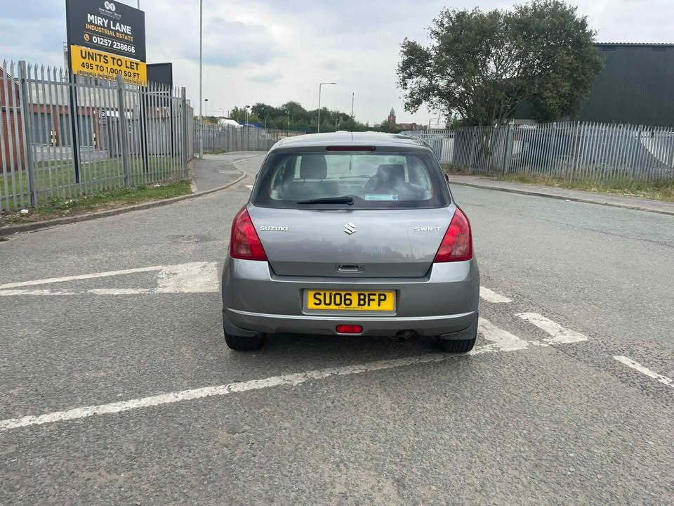 2006 SUZUKI SWIFT