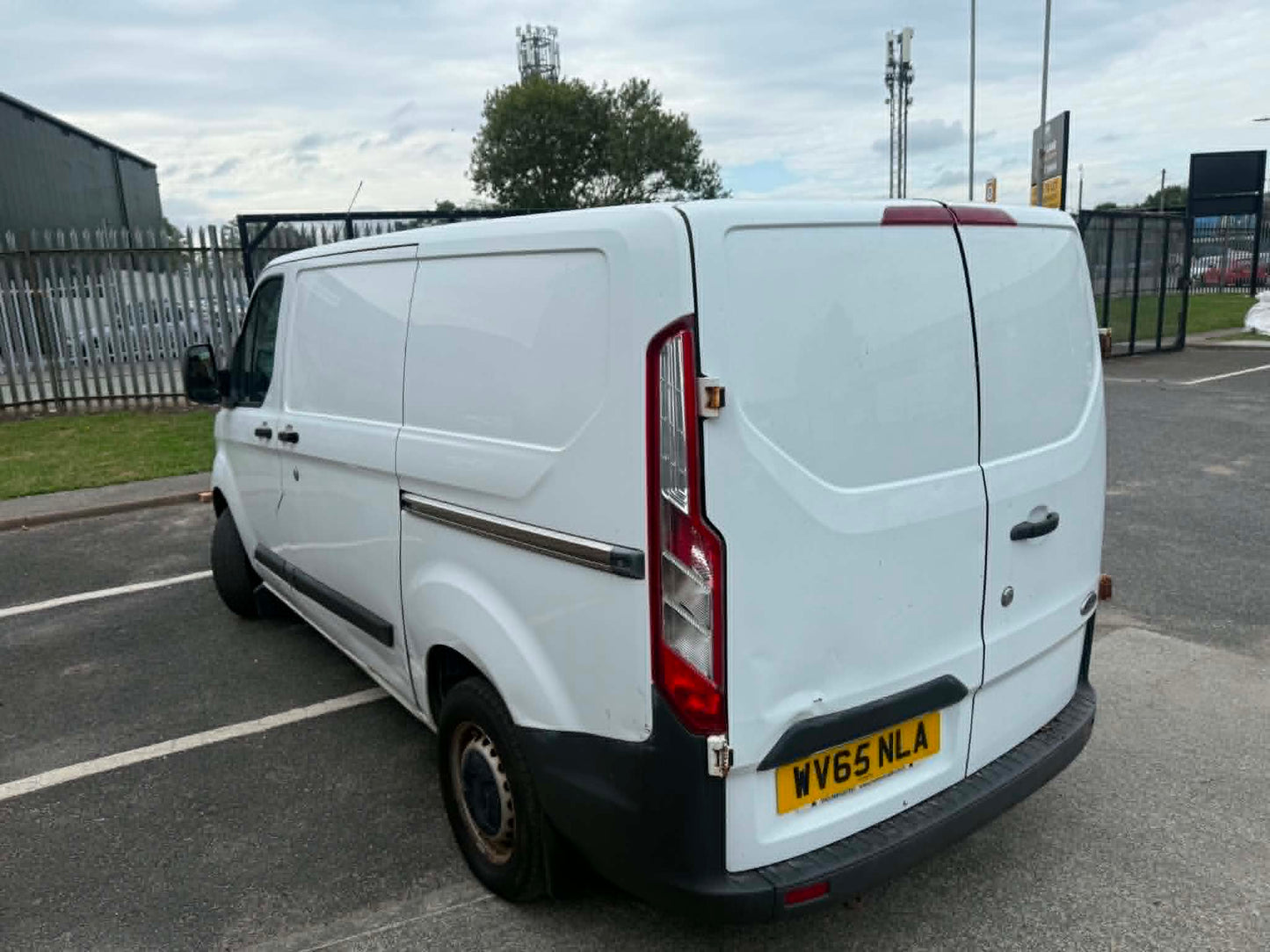 2015-FORD TRANSIT CUSTOM