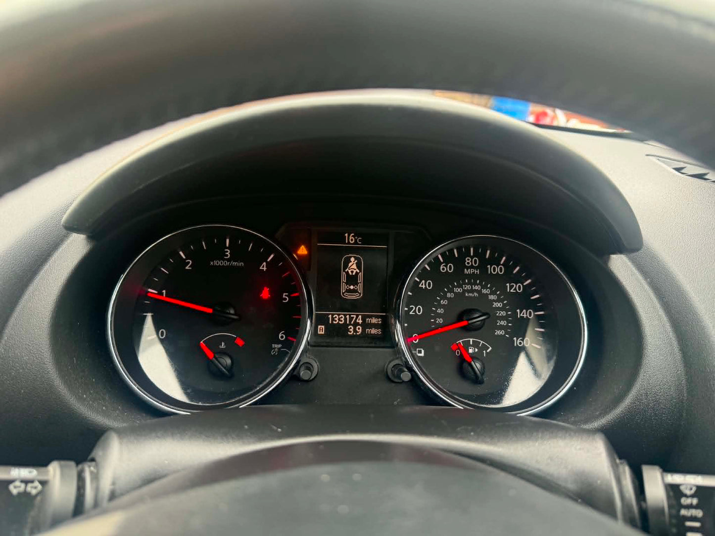 2010-NISSAN QASHQAI PLUS 2
