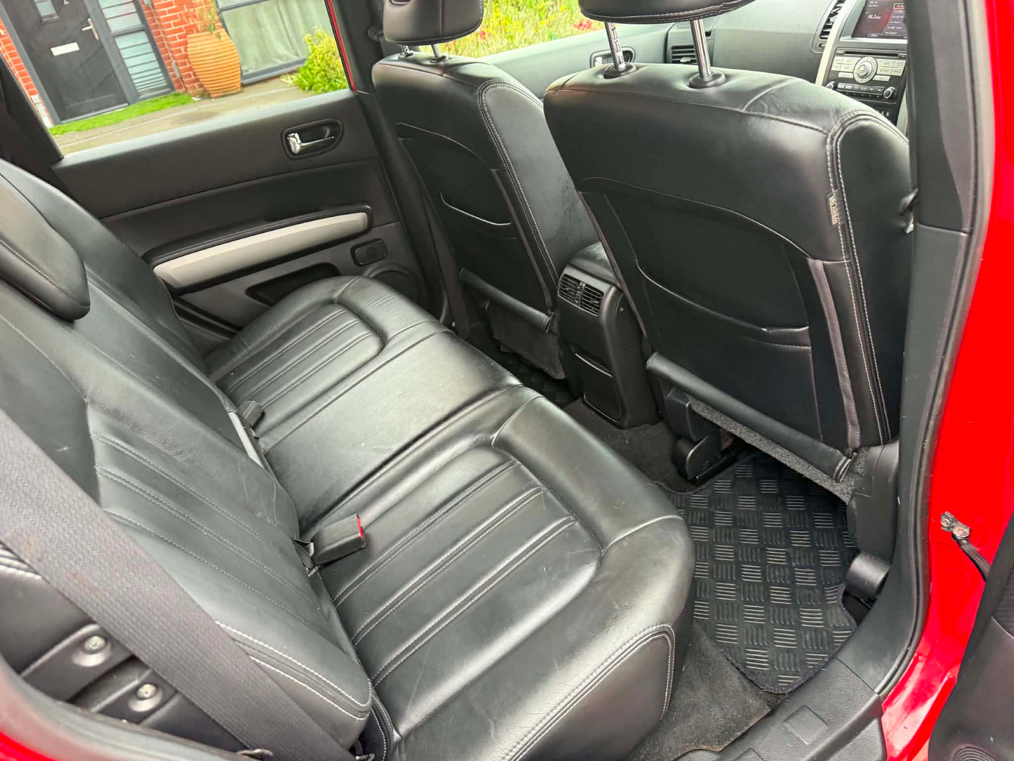 2011-NISSAN X TRAIL AUTOMATIC