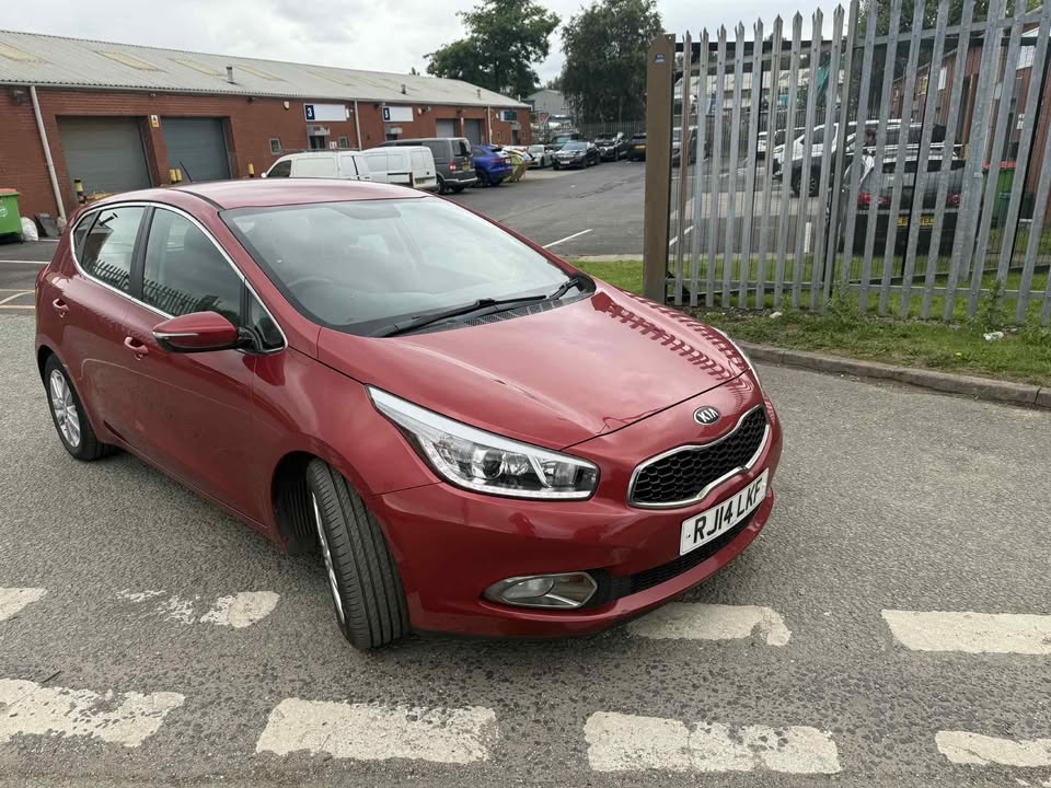 2014 - KIA CEED