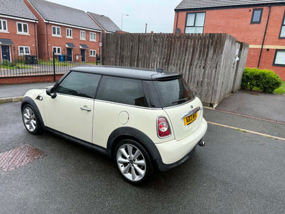2013-MINI ONE AUTOMATIC