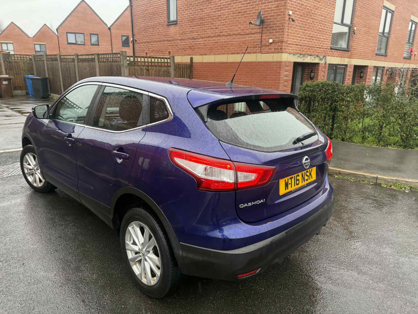 2016 - NISSAN QASHQAI PETROL