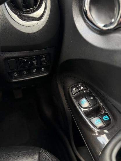 2017 - NISSAN JUKE TEKNA.  (PRIVATE SALE)