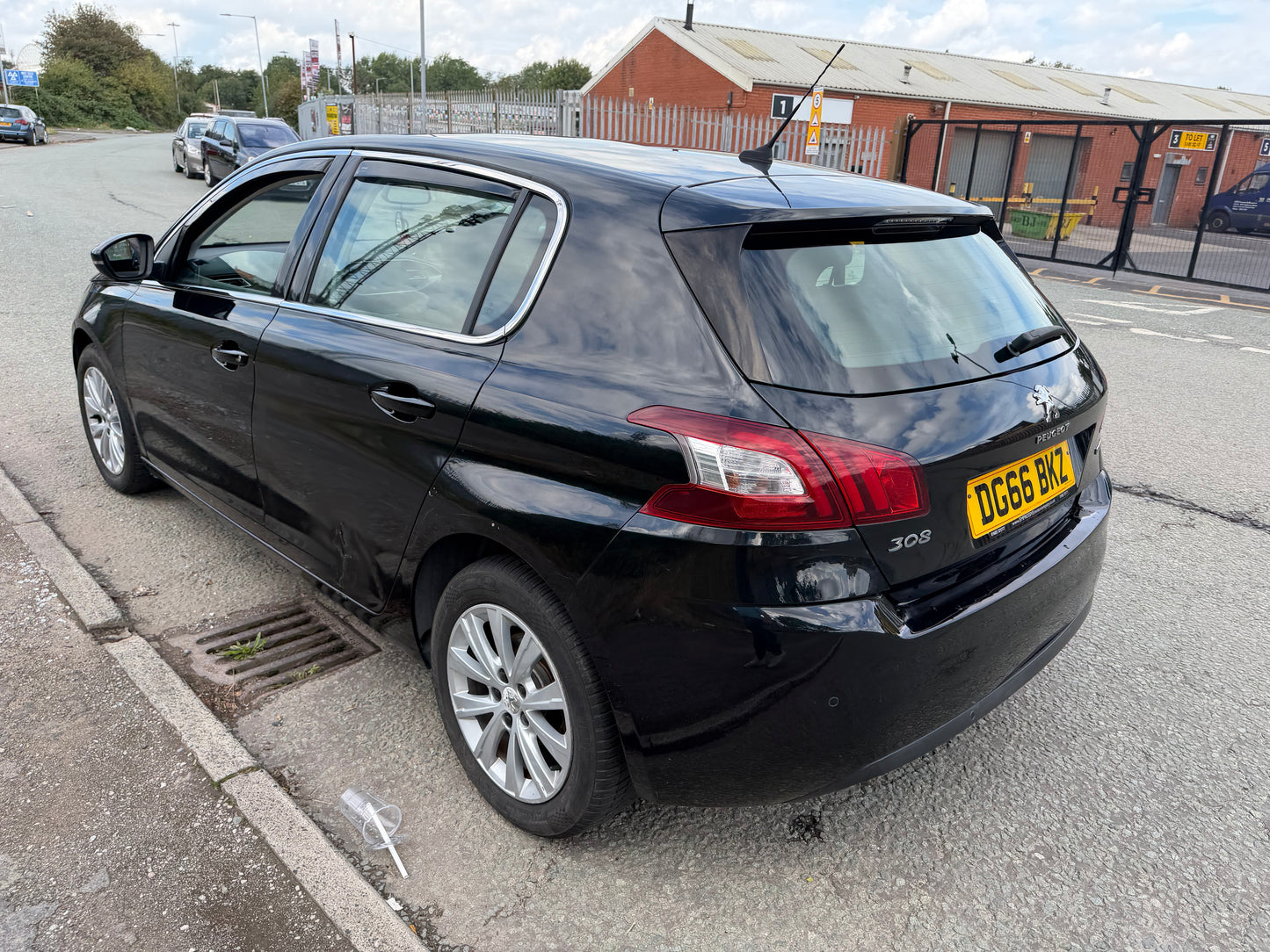 2016 - Peugeot 308 Allure HDi Blue S/S