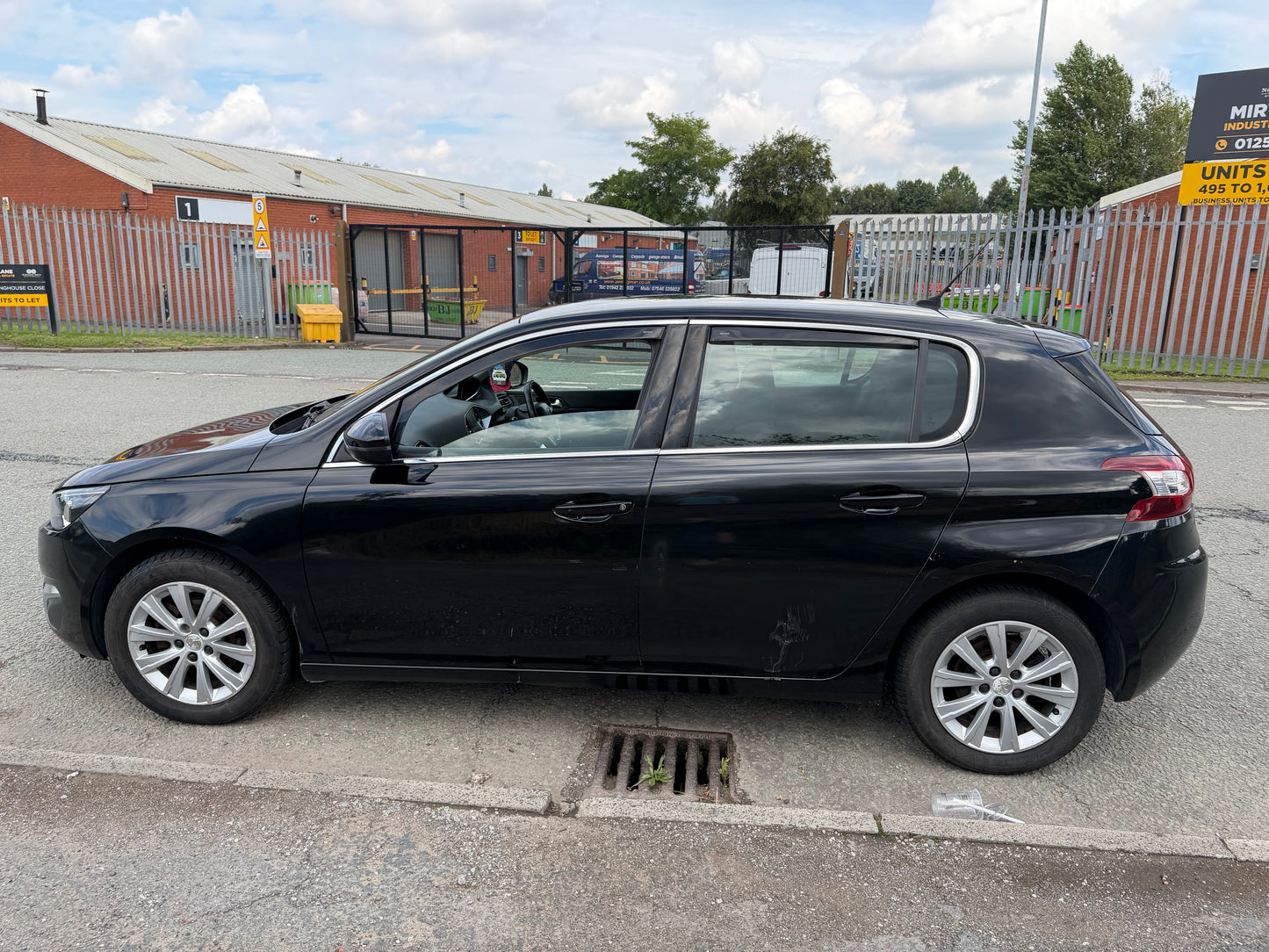 2016 - Peugeot 308 Allure HDi Blue S/S